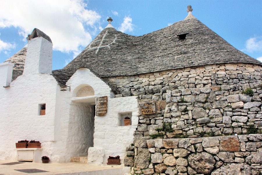 puglia trulli alberobello