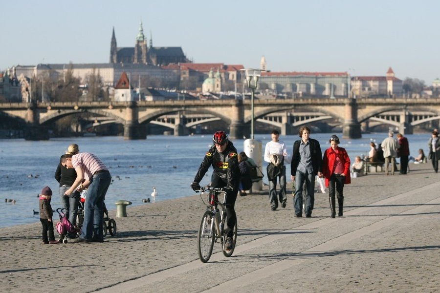 Visitare Praga in bici